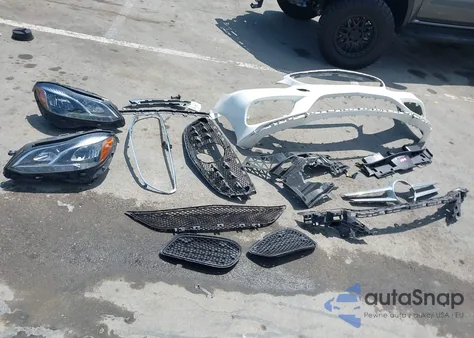 2014 Mercedes-Benz E 350 из США, поврежденный, VIN WDDHF5KB8EB050109